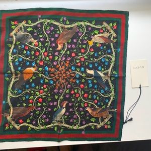 Gucci Floral Condor Handkerchief/scarf